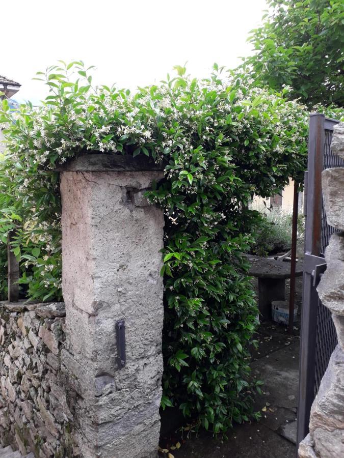 La Casetta Del Ponte Crevoladossola Eksteriør billede