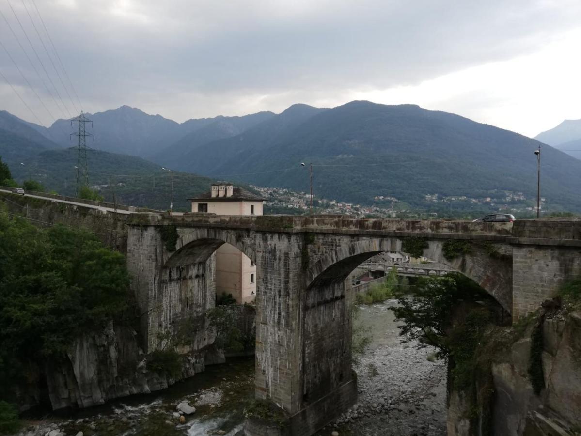 La Casetta Del Ponte Crevoladossola Eksteriør billede